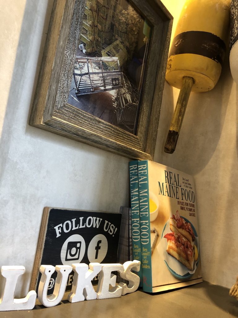 インテリアアイテム