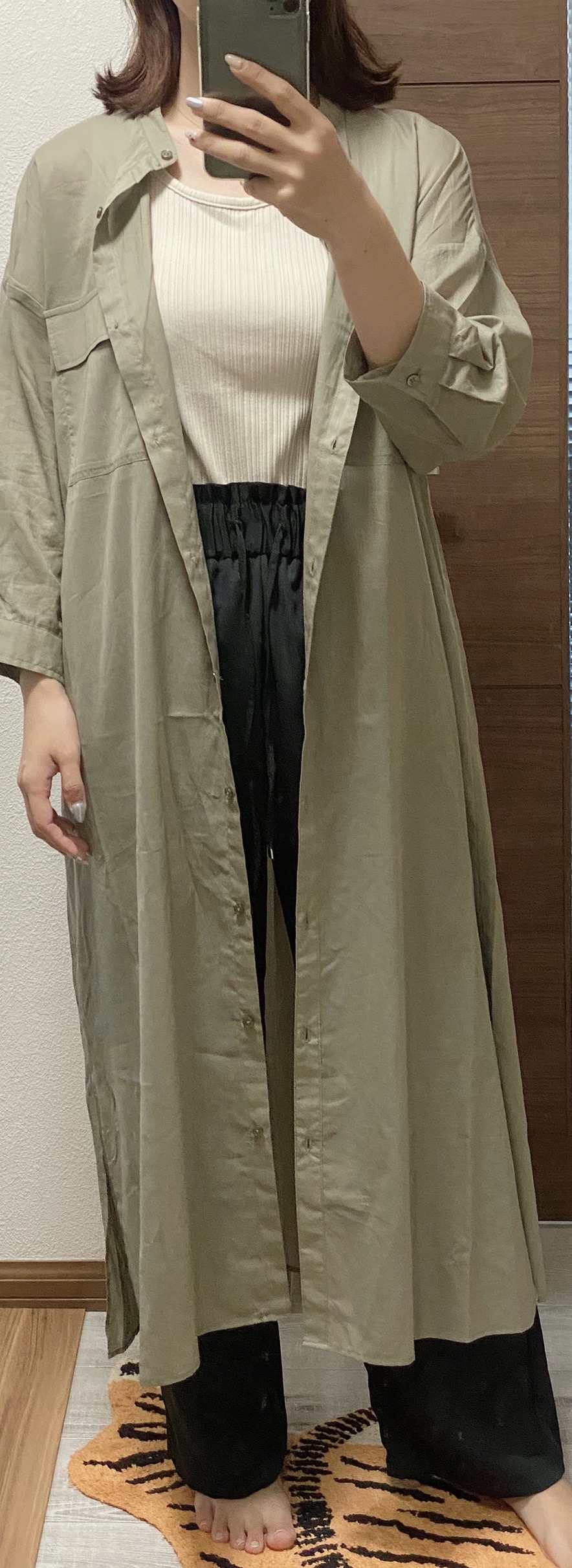 シアーバンドカラーワンピース着画前