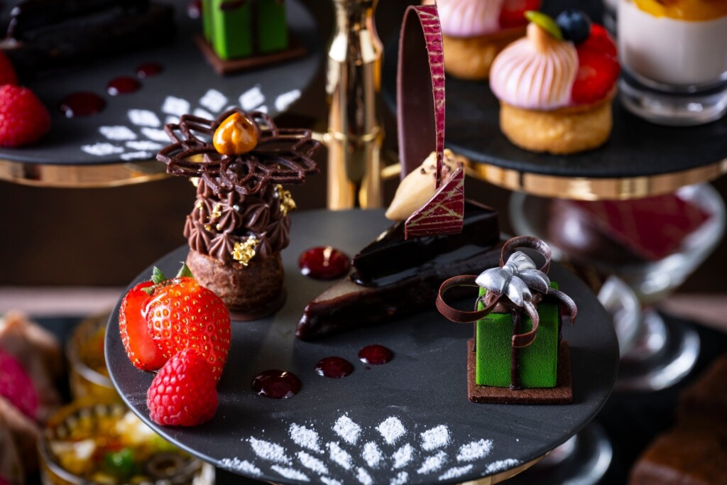 チョコレートツリー、ガトーショコラシュトーレン、プレゼントボックス